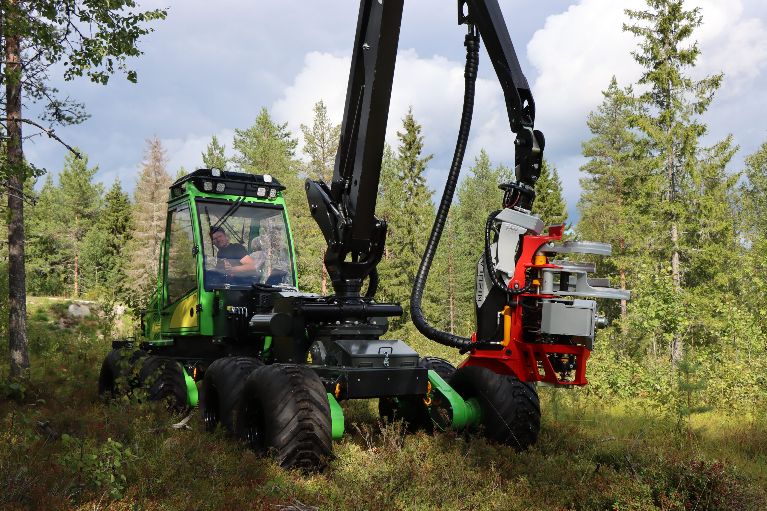 Metsalangetustraktorid