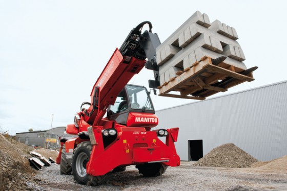 Manitou pöördmastiga teleskooplaadurid