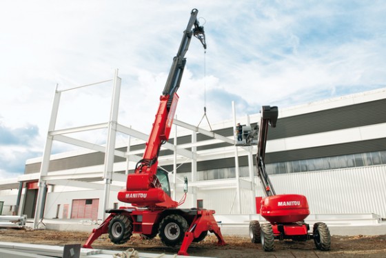 Rotating telehandlers