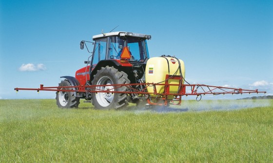 Liftmounted sprayers