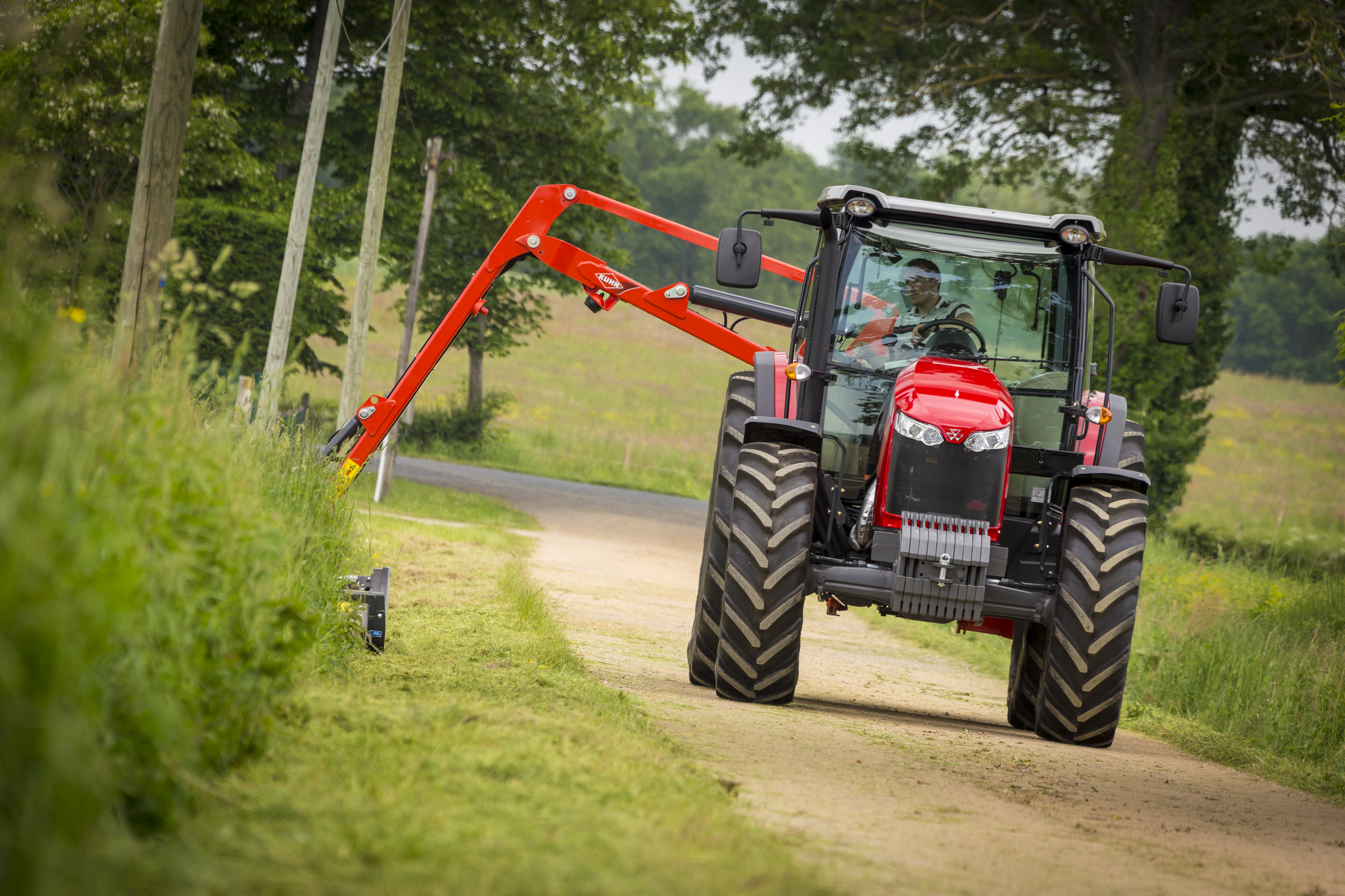 MF 6700 Global seeria - INTRAC Eesti AS