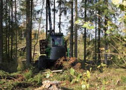 John Deere 1110G forwarder