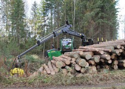 John Deere 1110G forwarder