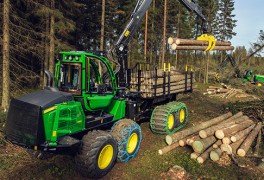 John Deere 1110G forwarder